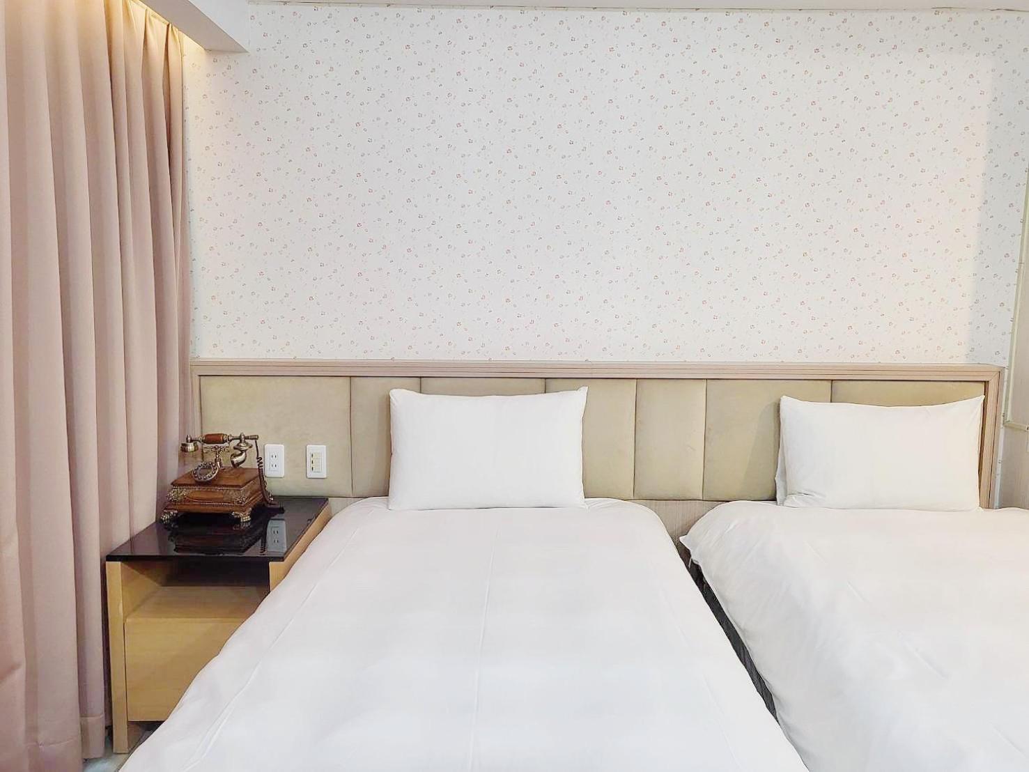 Hotel Champs Elysees Тайчжун Екстер'єр фото